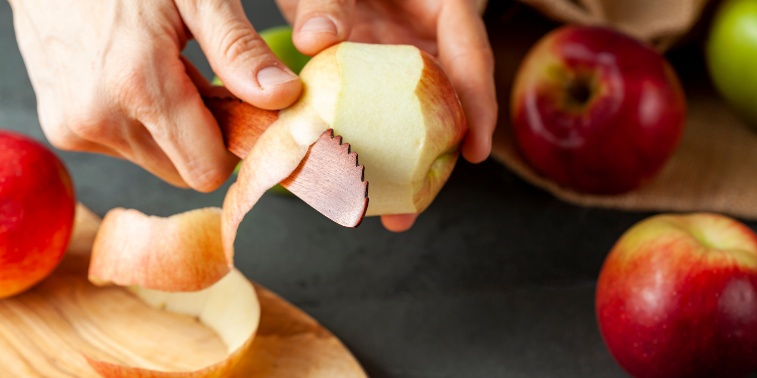 ¿Es mejor consumir la fruta con piel?